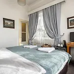 Tulipan 5*