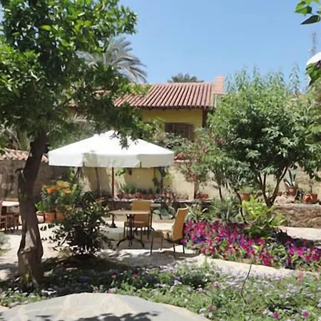 מלון Tulipan אנטליה
