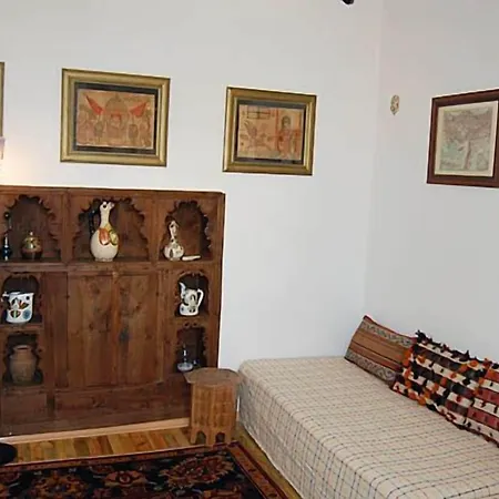Tulipan מלון 5*
