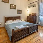 Отель Tulipan